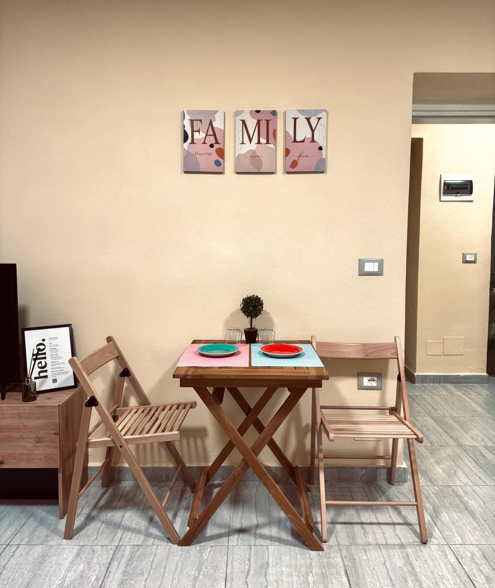 Urban Apartment In Blloku Тирана Экстерьер фото
